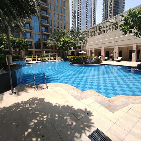 Lux Bnb Standpoint Tower Burj & Fountain Views 迪拜 外观 照片