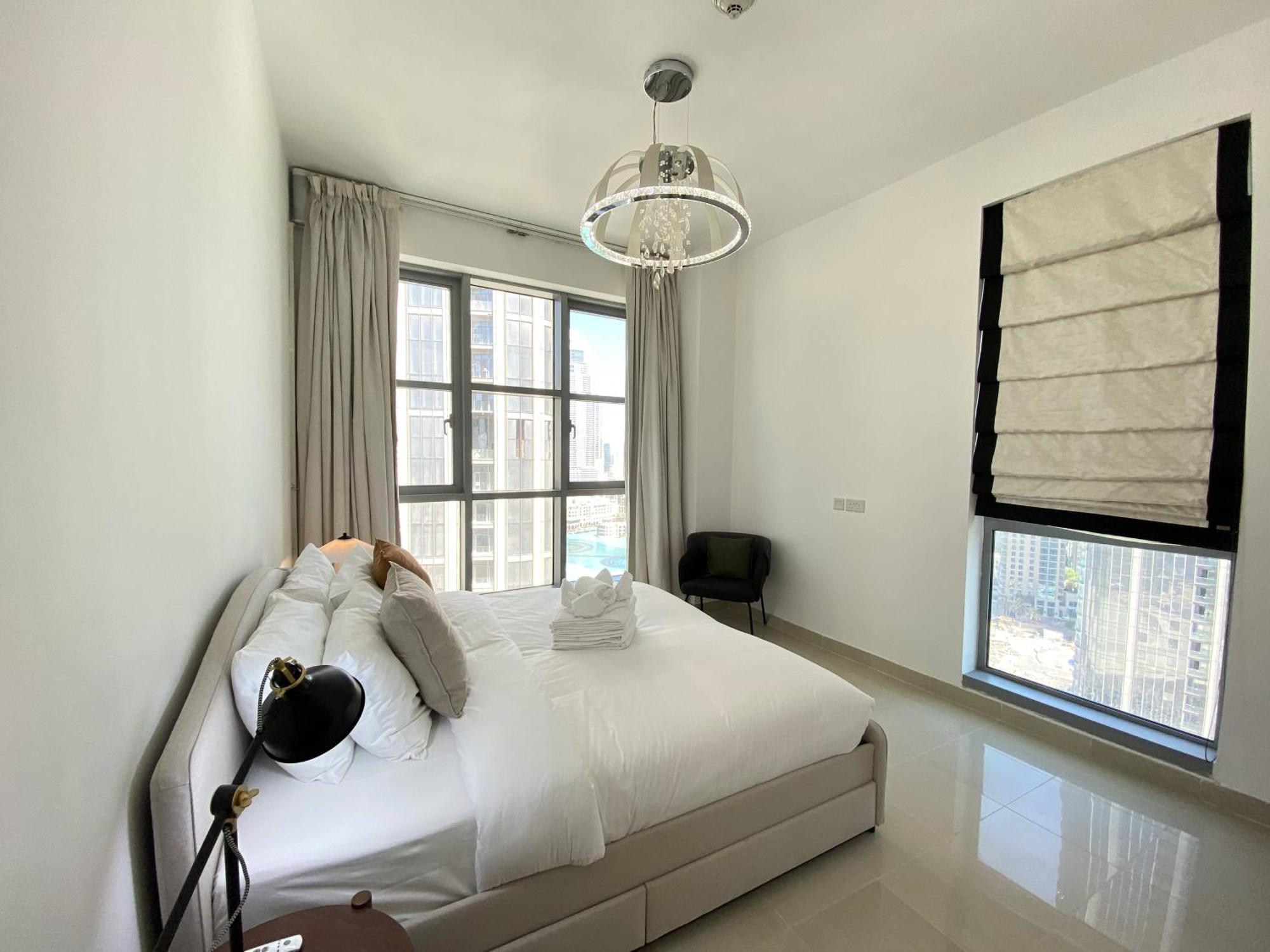 Lux Bnb Standpoint Tower Burj & Fountain Views 迪拜 外观 照片